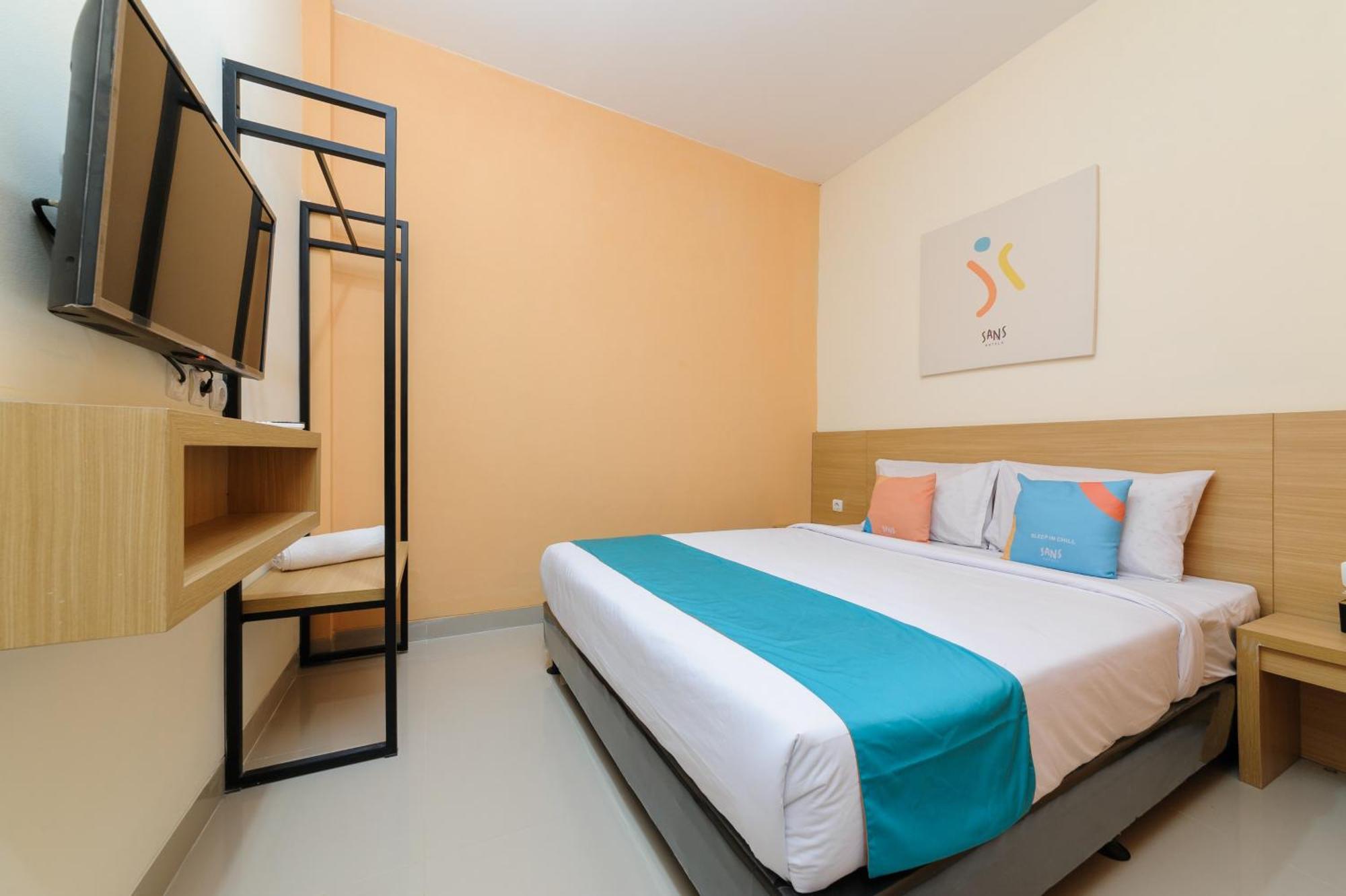 Sans Cibanteng Dramaga Hotel